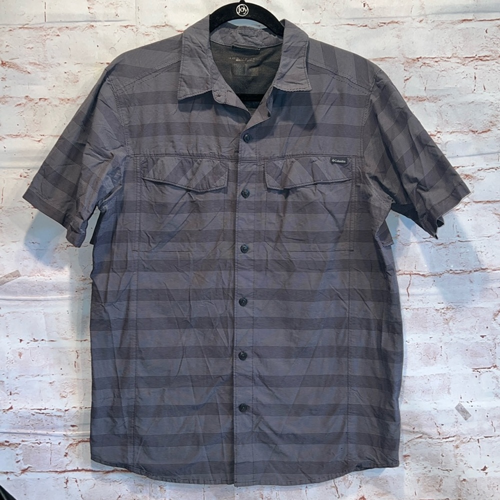 Columbia Shirt Mens Omni Shade Gray Striped Button Vented Short Sleeve Pockets